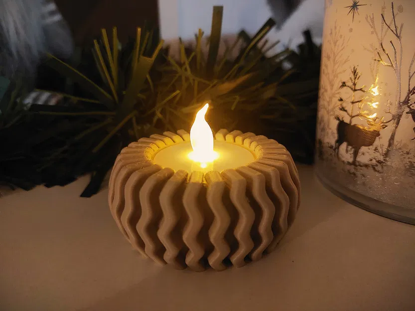 Đế nến LED gợn sóng thấp (Short Wavy Tea Light Holder) - Image 1