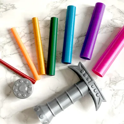 Kiếm Rút Gọn Cầu Vồng (Rainbow Retractable Sword)