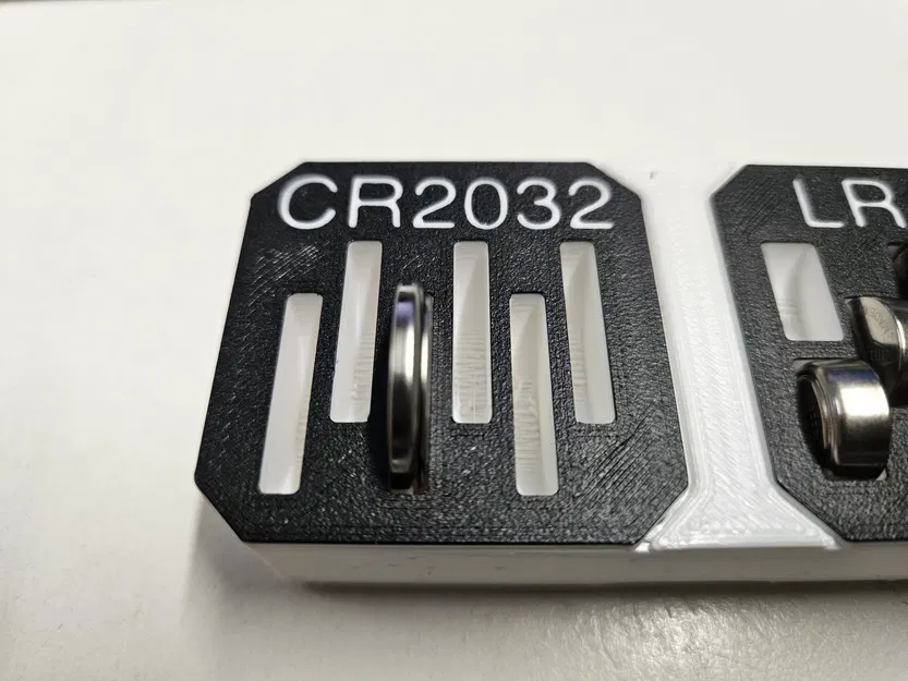 1x1 CU - CR2032 - Multibin Top (Nắp Multibin 1x1 CU cho pin CR2032) - Image 1