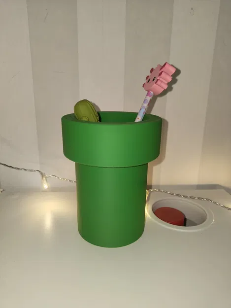 Ống Super Mario – Ống Cắm Bút (Super Mario Pipe Penholder) - Image 1