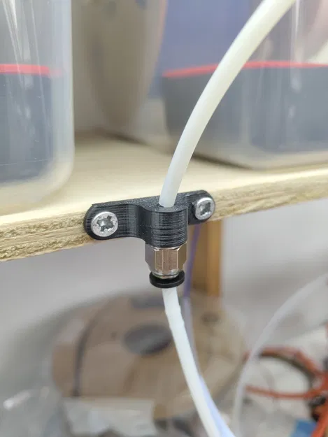 Adapter PTFE cho wall adapter dùng đai ốc M10 - Image 1