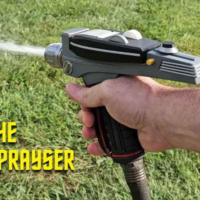 The Sprayser – Vòi xịt vườn phong cách phaser Star Trek
