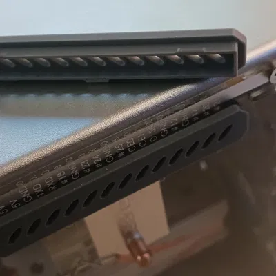 Nắp che 40-Pin GPIO dạng snap-in cho Pironman 5 Mini-Tower