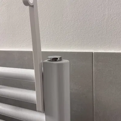 Móc treo khăn nâng cao cho dàn sưởi nhà tắm