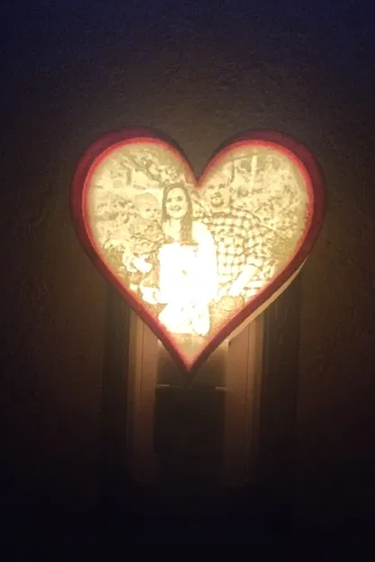 Những Trái Tim Valentine Phát Sáng - Image 2