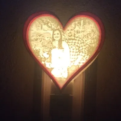 Những Trái Tim Valentine Phát Sáng