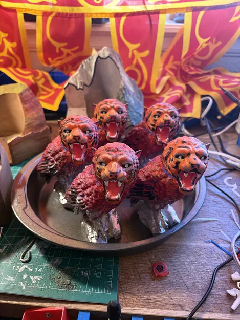 Tiger Raptor – Cúp Đầu Hổ Thân Cú - Image 3