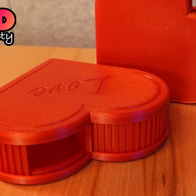 Shutter Box - Heart (Hộp trái tim cửa shutter trượt)