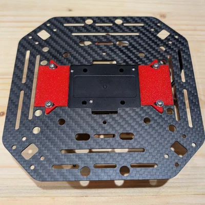 Ngàm gắn Cube+ trên frame 500-X4