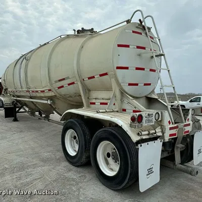Rơ-moóc bồn xả khí nén chở hàng rời (Dry Bulk Pneumatic Trailer)