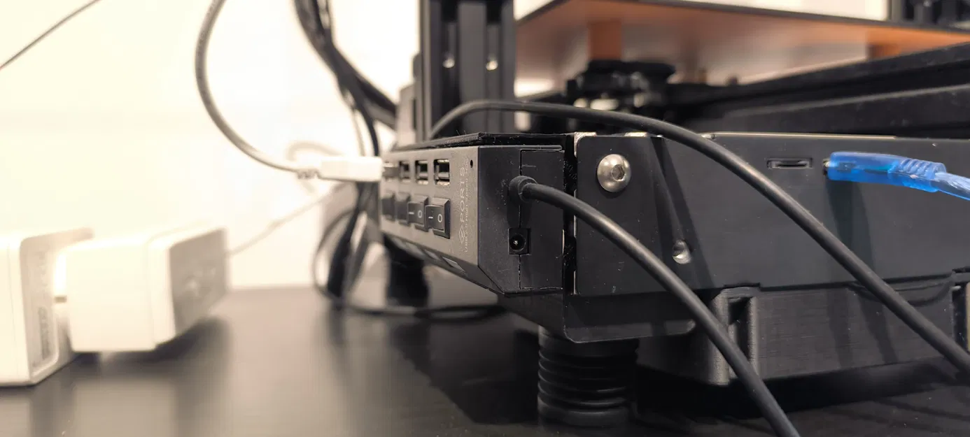 Kẹp gắn USB Hub cho thanh nhôm định hình 4040 của Ender 3 - Image 2