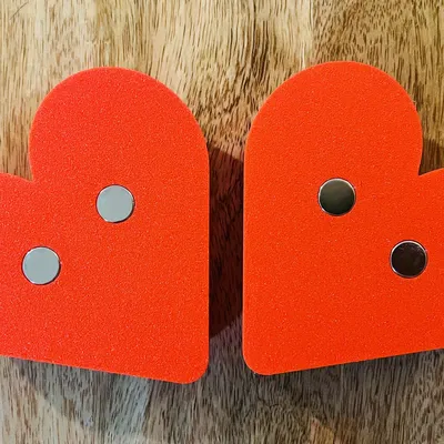 Trái Tim Nam Châm (Magnet Heart)