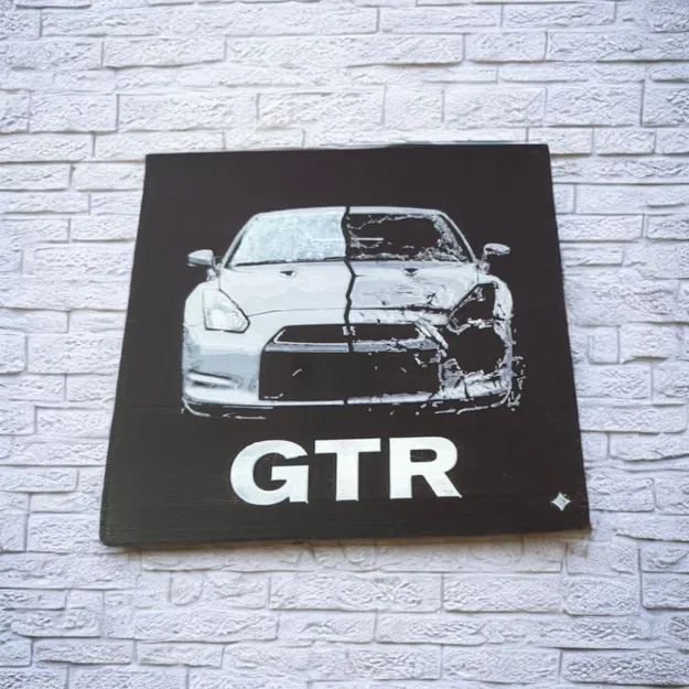 GTR Split – Mới vs Bị Phá Hủy | HueForge Wall Art - Image 2