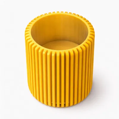 CoolGrip: Giá đỡ lon chống nhiệt từ tay (Anti-Hand-Heat Can Holder)