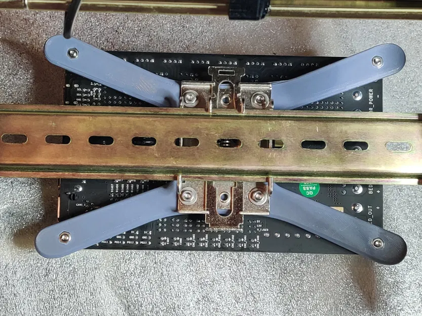 Giá đỡ BTT Octopus cho kẹp DIN rail kim loại - Image 2