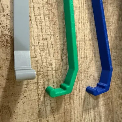 Chốt giữ nắp lưng film Holga 120 (Holga 120 film cover retainer)