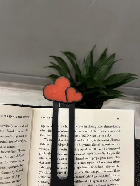 Bookmark Hình Trái Tim (Heart Shaped Bookmark) - Image 1