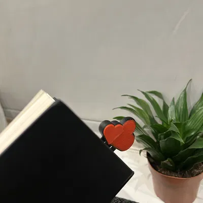 Bookmark Hình Trái Tim (Heart Shaped Bookmark)