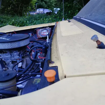 Luv Hood Cushion – Đệm tì nắp capo cho Chevy Luv