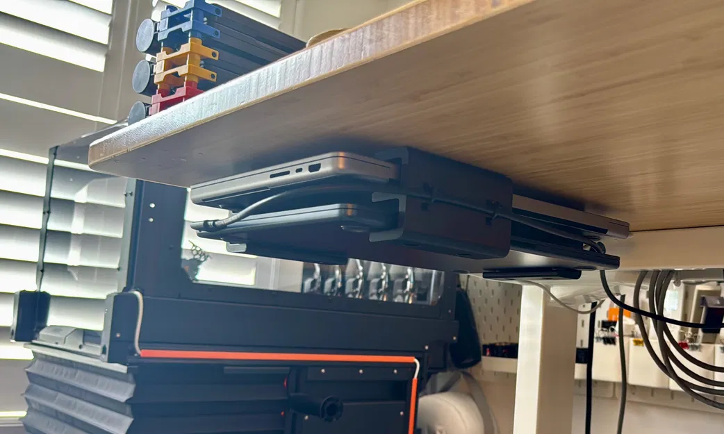 Giá treo 2 laptop dưới gầm bàn (Dual Under-desk Laptop Mount) - Image 1