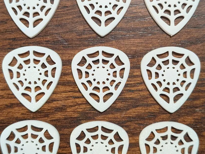 Miếng gảy đàn Guitar Spiderweb (Spiderweb Guitar Pick) - Image 1