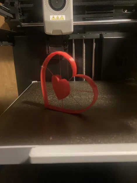 String Heart (Trái tim dây) - Image 1