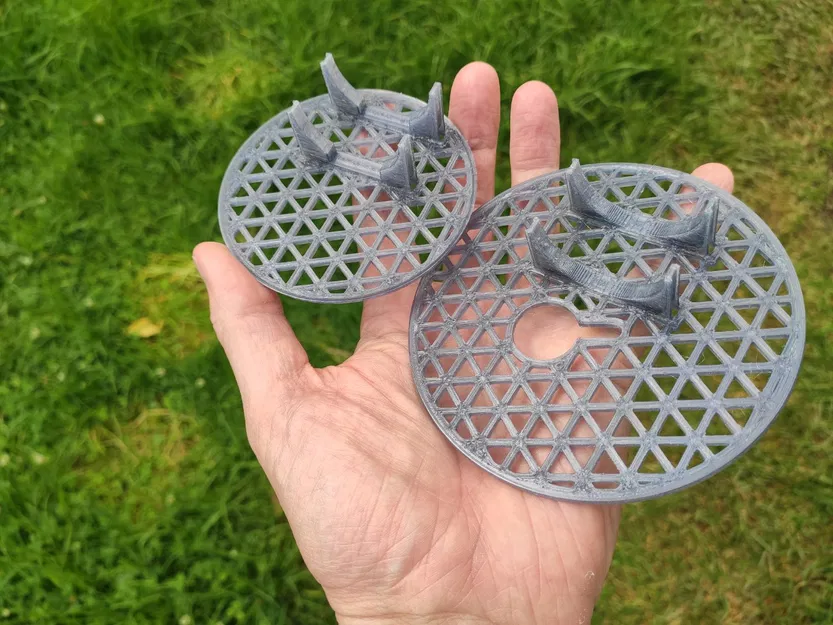 Ngàm gắn bơm cho chậu cây terracotta (Plant pot pump mount) - Image 5