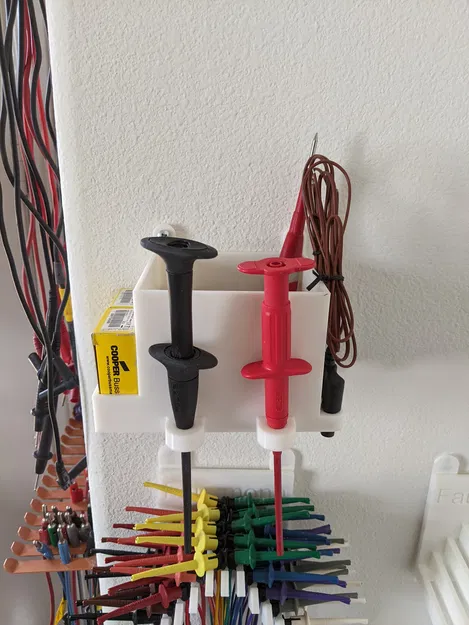 Hộp đựng que đo Fluke (Fluke Probe Box) - Image 1