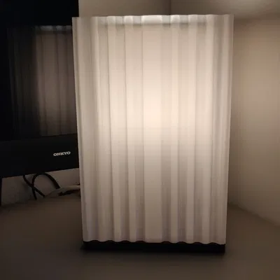 Đèn Art Deco với đế chỉnh sửa để nhét vật nặng