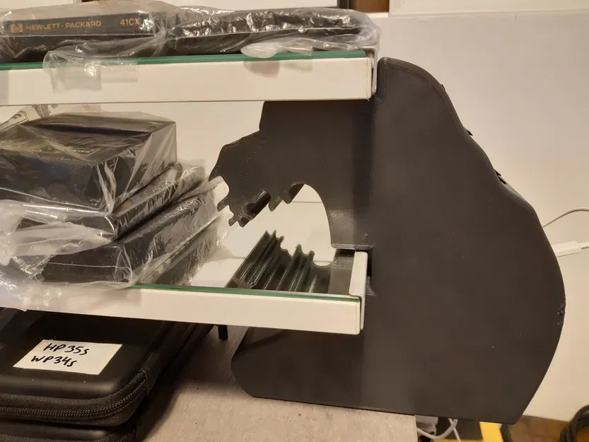 Kệ máy tính (Calculator Shelf) - Image 1