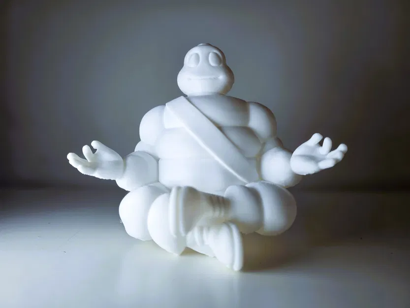 Tượng Bibendum (Michelin) đang thiền - Image 3