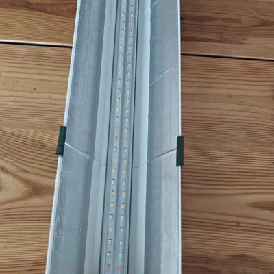 Chụp che sáng (shader) cho đèn grow T8