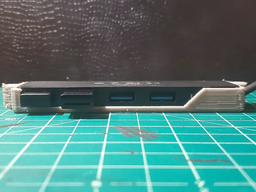 Giá gắn Anker USB hub lên bàn (desk mount) - Image 8