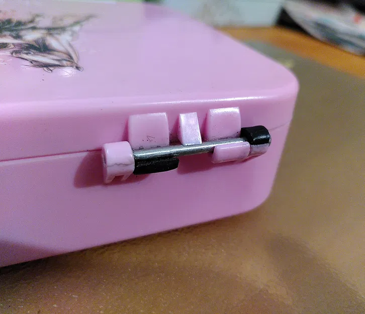 Sửa bản lề hộp cơm Lunchbox / VesperBox (Thay ngàm gãy) - Image 1