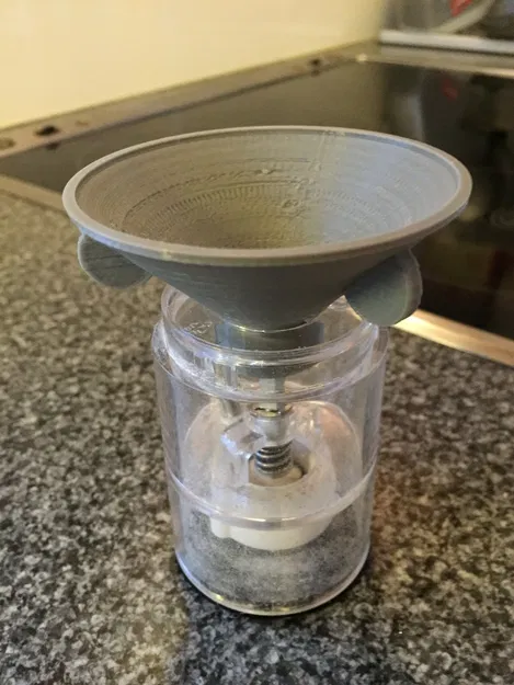 Phễu Nhỏ (Little Funnel) - Image 1