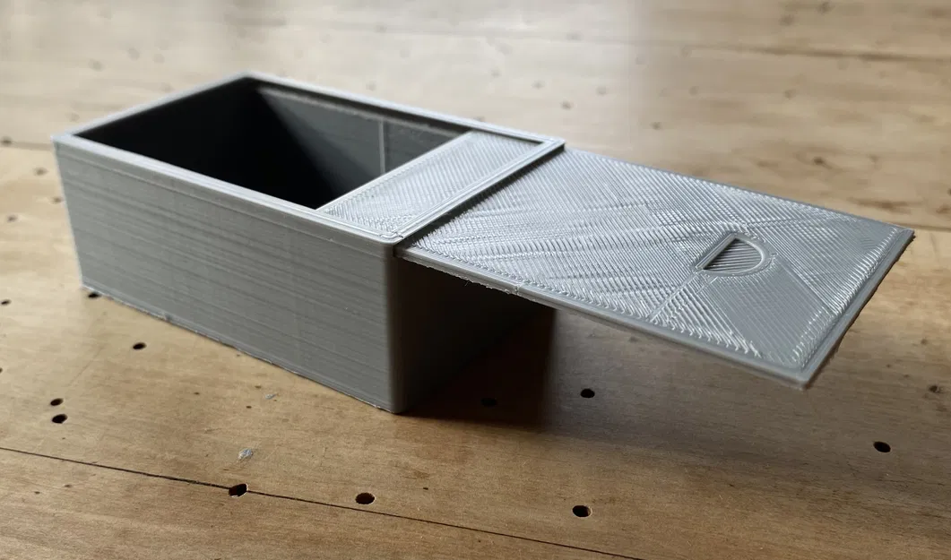 LITTLE BOX – Hộp nhỏ nắp trượt - Image 1