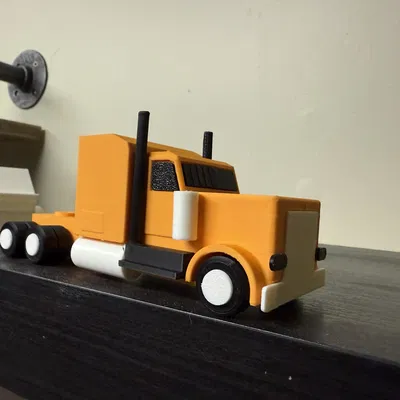 Xe đầu kéo kèm rơ-moóc chở ngũ cốc SuperB