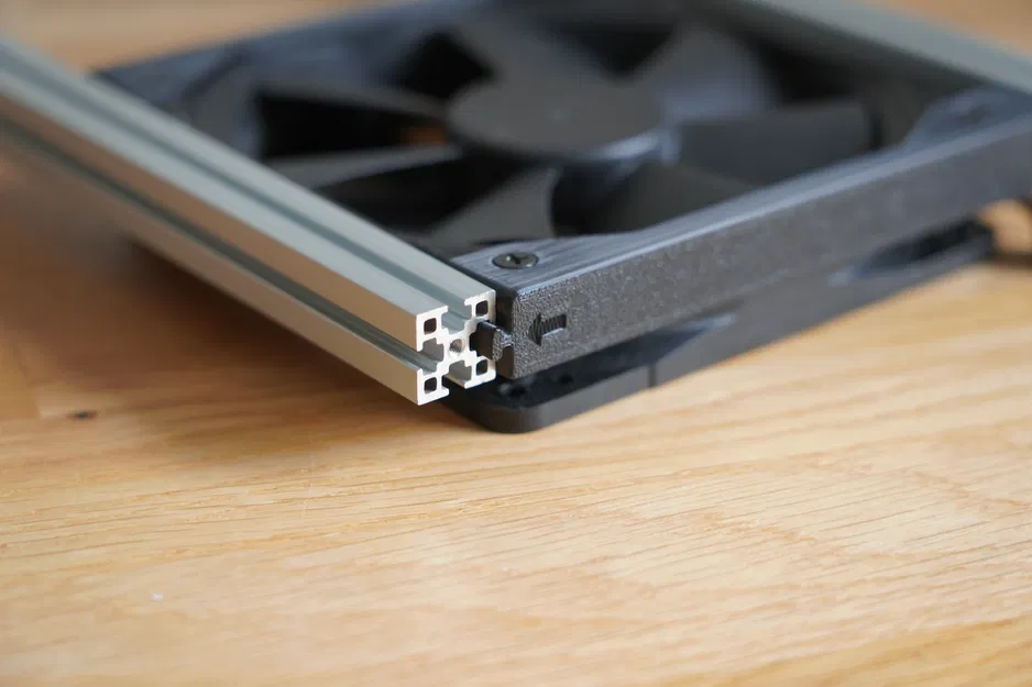 BeamCase - ngàm gắn quạt trượt vào (slide in fan bracket) - Image 2