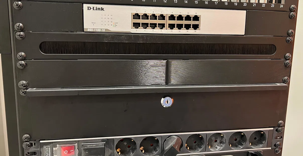 Tấm che Blank Plate dạng Mô-đun 1U cho Tủ Rack 19-inch - Image 4