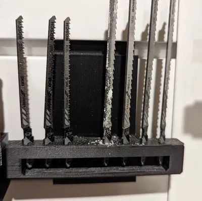 Giá treo lưỡi cưa lọng T-Shank cho Slatwall 3"