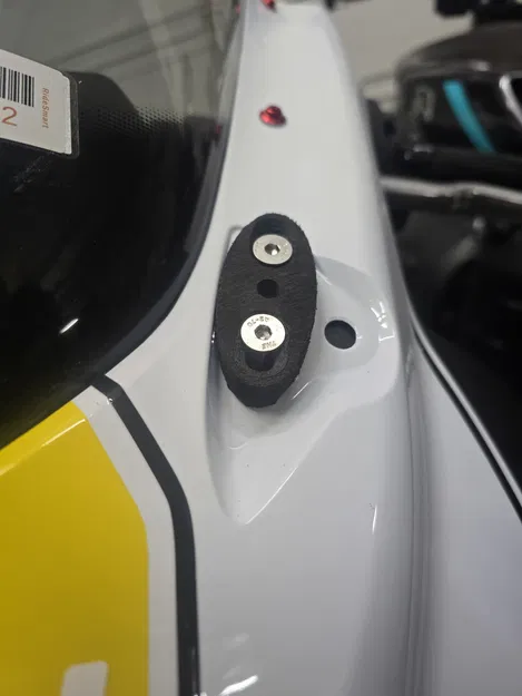 Tấm bịt lỗ gương Yamaha R7 (Yamaha R7 mirror block off) - Image 2