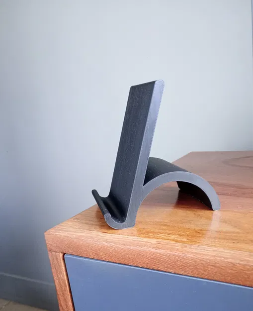 Giá đỡ điện thoại để bàn thanh lịch, sang; dễ in 3D - Image 1
