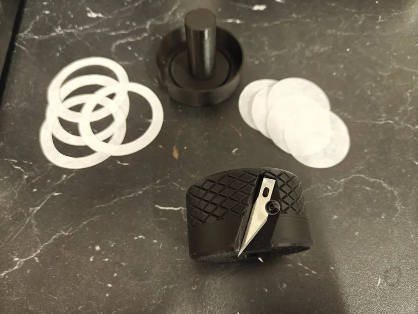 Dao cắt & giá giữ giấy lọc parametric cho portafilter espresso - Image 2