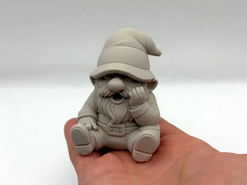 Sleepy Garden Gnome – Chú lùn làm vườn buồn ngủ - Image 1