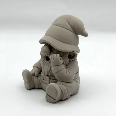 Sleepy Garden Gnome – Chú lùn làm vườn buồn ngủ