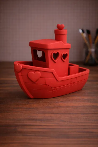 Thuyền Benchy Valentine (Valentine Benchy Boat) - Image 1