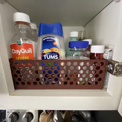 Gate/Basket cho tủ bếp cạnh lò vi sóng treo (Kitchen Cabinet Gates or Baskets)