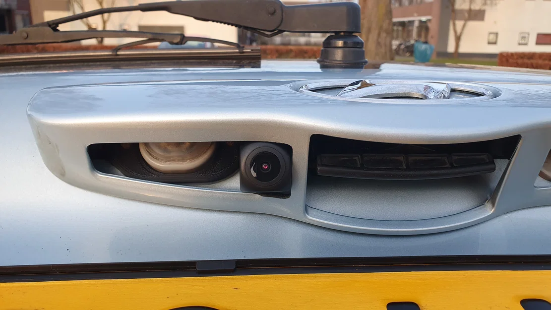 Giá đỡ camera lùi cho Hyundai Getz - Image 1