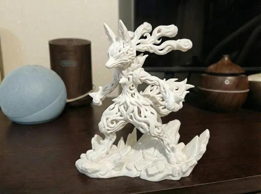 Lucario Nguyên Tố: Phiên Bản Nghệ Thuật Voronoi - Image 1