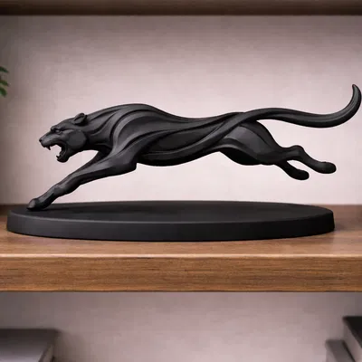 Black Panther – Tượng 3D năng động in filament đen mờ